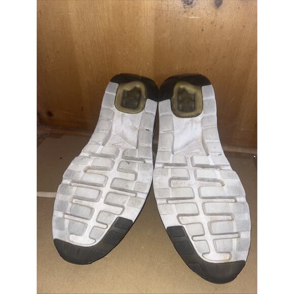 Nike Air Max Zero QS "Metallic Gold -Men Size 12 Us Used - Picture 4 of 5